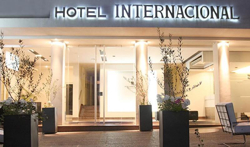 Hotel Internacional Mendoza Exterior foto